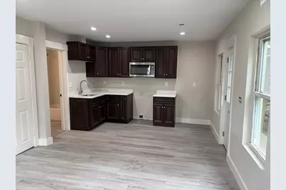 22 Pleasant St, Fitchburg, MA 01420 - Photo 2
