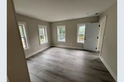 22 Pleasant St, Fitchburg, MA 01420 - Photo 38