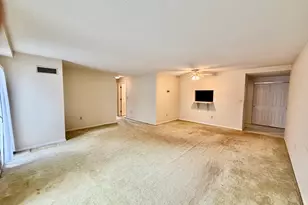 314 Riverside Ave, Medford, MA 02155 - Photo 14