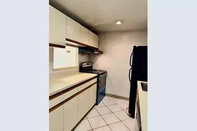 314 Riverside Avenue #304, Medford, MA 02155 - Photo 4
