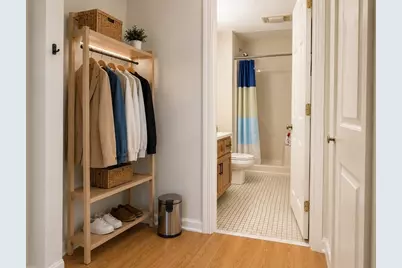 28 9th St #805, Medford, MA 02155 - Photo 8