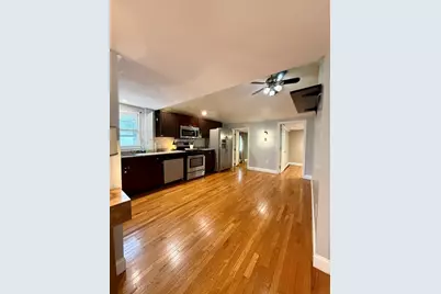 16 Lynn St, Peabody, MA 01960 - Photo 8