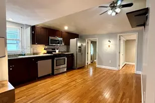 16 Lynn St, Peabody, MA 01960 - Photo 8