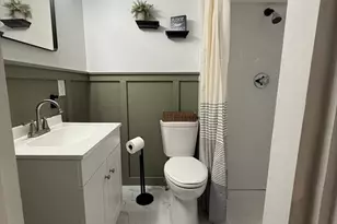 16 Lynn St, Peabody, MA 01960 - Photo 10