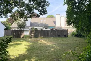 233 Lake St, Weymouth, MA 02189 - Photo 12
