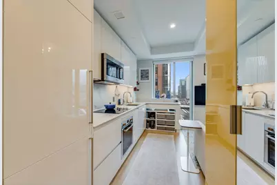 135 Seaport Blvd #UNIT 818, Boston, MA 02210 - Photo 8