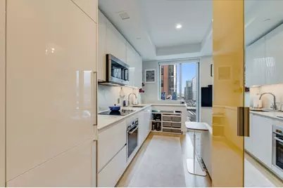 135 Seaport Blvd #UNIT 818, Boston, MA 02210 - Photo 8