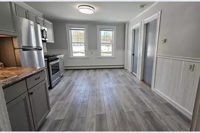 10 Pratt St #1, Salem, MA 01970 - Photo 6