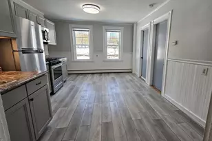 10 Pratt St, Salem, MA 01970 - Photo 6
