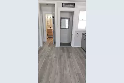 10 Pratt St #1, Salem, MA 01970 - Photo 10