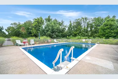 8 Keegan #E, Greenfield, MA 01301 - Photo 30
