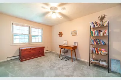 8 Keegan #E, Greenfield, MA 01301 - Photo 16