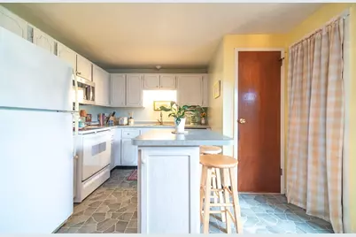 8 Keegan #E, Greenfield, MA 01301 - Photo 8