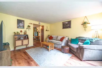 8 Keegan #E, Greenfield, MA 01301 - Photo 10