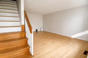 75-77 Tulsa St, Springfield, MA 01118 - Photo 2