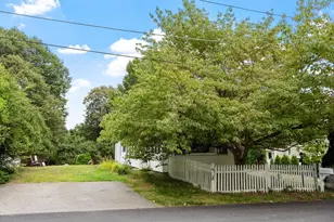 2 Coolidge St, Westford, MA 01886 - Photo 22