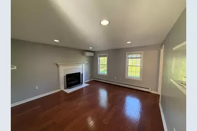 9 Bancroft St, Pepperell, MA 01463 - Photo 10