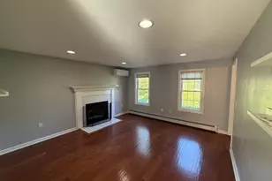 9 Bancroft St, Pepperell, MA 01463 - Photo 10