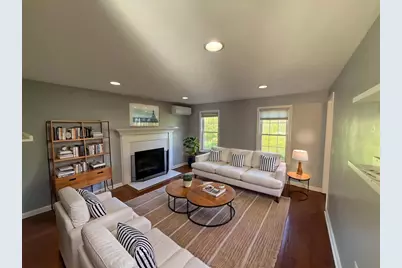 9 Bancroft St, Pepperell, MA 01463 - Photo 2