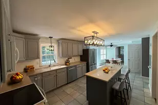 9 Bancroft St, Pepperell, MA 01463 - Photo 4