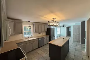 9 Bancroft St, Pepperell, MA 01463 - Photo 14