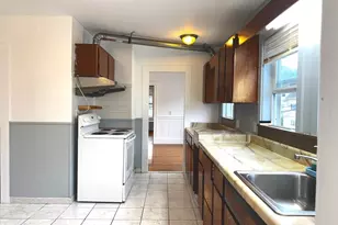 40 Almont St, Medford, MA 02155 - Photo 4