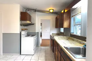40 Almont St, Medford, MA 02155 - Photo 4