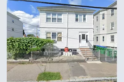40 Almont St #2, Medford, MA 02155 - Photo 1
