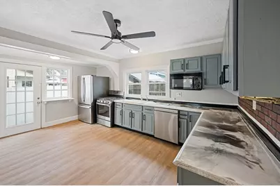 4 Pollard Ave, Lowell, MA 01850 - Photo 14