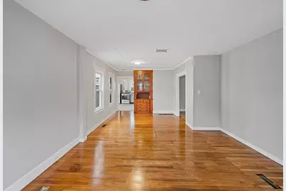 4 Pollard Ave, Lowell, MA 01850 - Photo 6