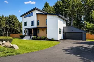 409 Pearl St, Reading, MA 01867 - Photo 1