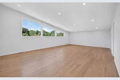 409 Pearl St, Reading, MA 01867 - Photo 30
