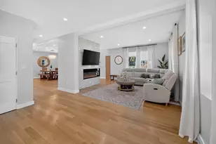 409 Pearl St, Reading, MA 01867 - Photo 12