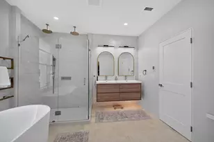 409 Pearl St, Reading, MA 01867 - Photo 14