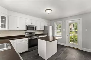 14 Whitehill St, Taunton, MA 02780 - Photo 20