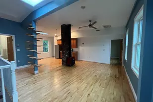 7 Mullins Ct, Cambridge, MA 02141 - Photo 4