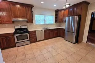 547 Talbot Ave, Boston, MA 02124 - Photo 6