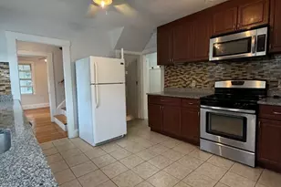 1186 Chestnut St, Newton, MA 02464 - Photo 8