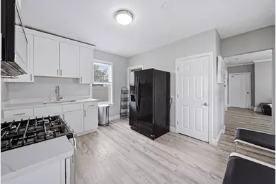 48 Washington St, Lawrence, MA 01841 - Photo 6