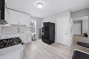 48 Washington St, Lawrence, MA 01841 - Photo 6