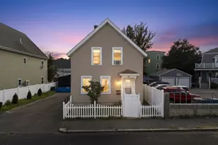 48 Washington St, Lawrence, MA 01841 - Photo 2