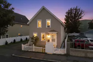 48 Washington St, Lawrence, MA 01841 - Photo 4