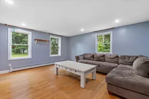 140 Burrage St, Lunenburg, MA 01462 - Photo 16