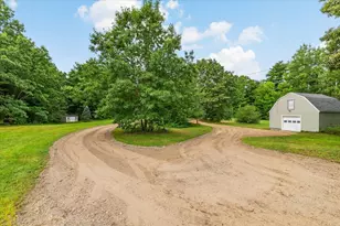 140 Burrage St, Lunenburg, MA 01462 - Photo 4