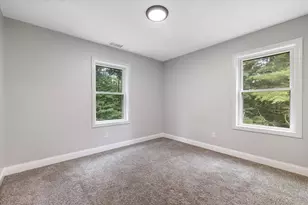 140 Burrage St, Lunenburg, MA 01462 - Photo 22