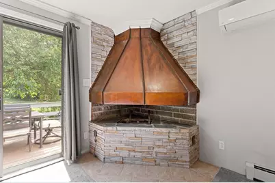 78 Laurie Ave, South Hadley, MA 01075 - Photo 14
