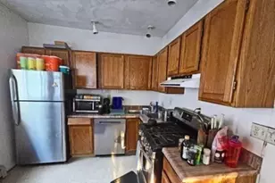 14 St Paul St, Cambridge, MA 02139 - Photo 6