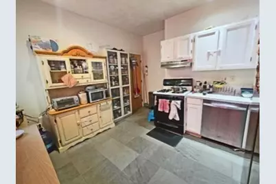 14 Saint Paul St, Cambridge, MA 02139 - Photo 4