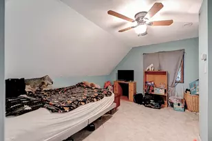 51 View St, Holyoke, MA 01040 - Photo 18
