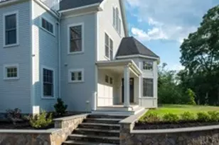 114 Old Jail Ln, Barnstable, MA 02630 - Photo 2
